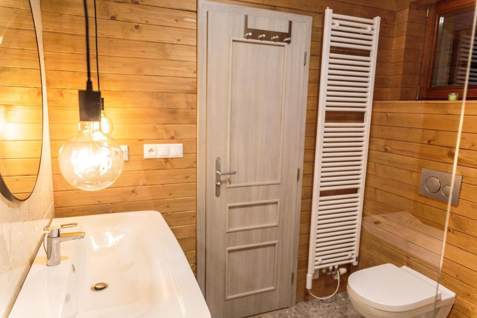 Apartman Myto Mýto pod Ďumbierom Eksteriør bilde