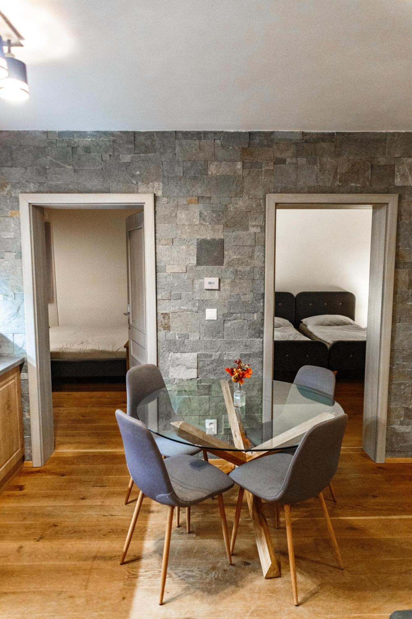 Apartman Myto Mýto pod Ďumbierom Eksteriør bilde